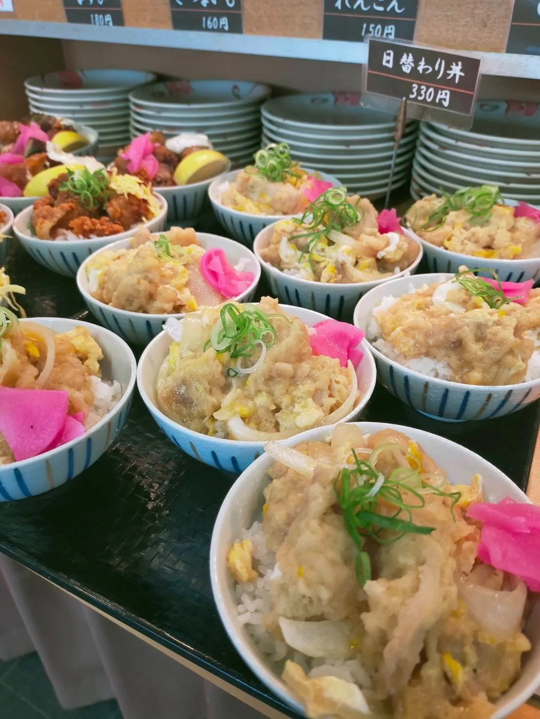 日替わり丼×満足感